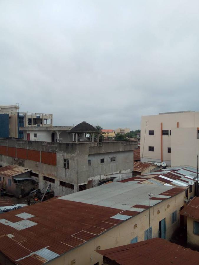 Bed and Breakfast Chez Olivia Olivier à Cotonou Extérieur photo